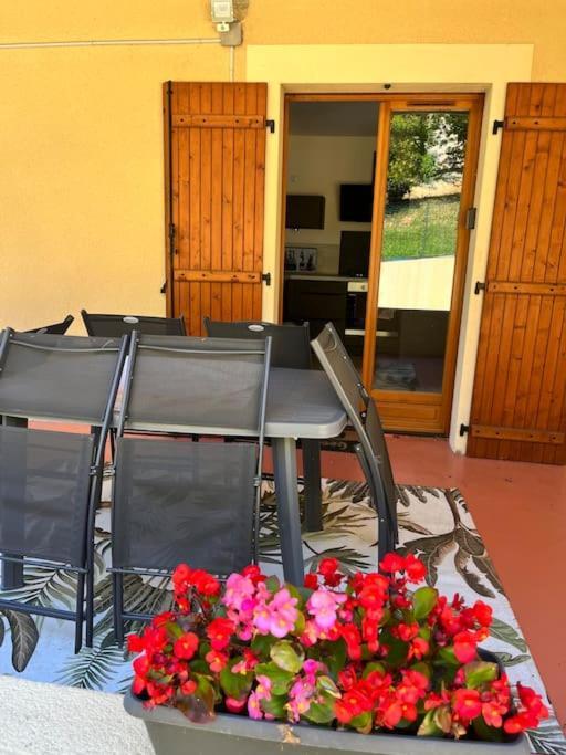La Boetienne Appartement Jardin A Sarlat Εξωτερικό φωτογραφία